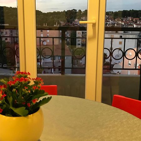 Apartment Pula Center - Near The Central Bus Station Екстериор снимка